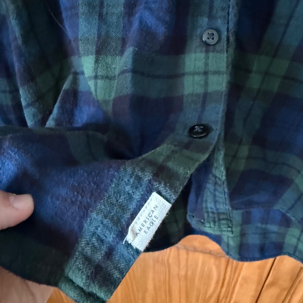 American Eagle Outfitters Navy and Forest Plaid Shirt - Picture 2 of 4